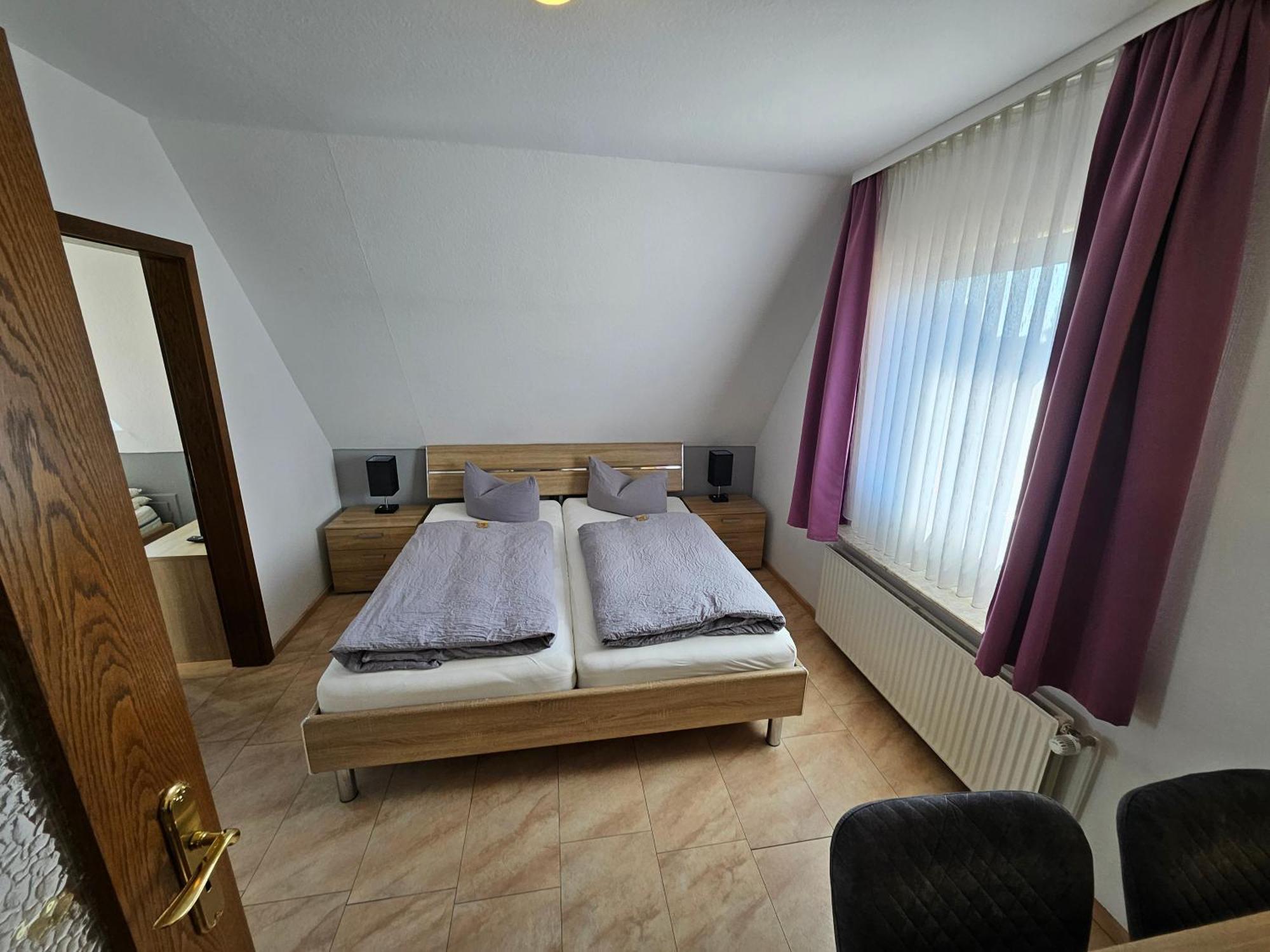 Hotel Pension Loose บอร์คุม ภายนอก รูปภาพ